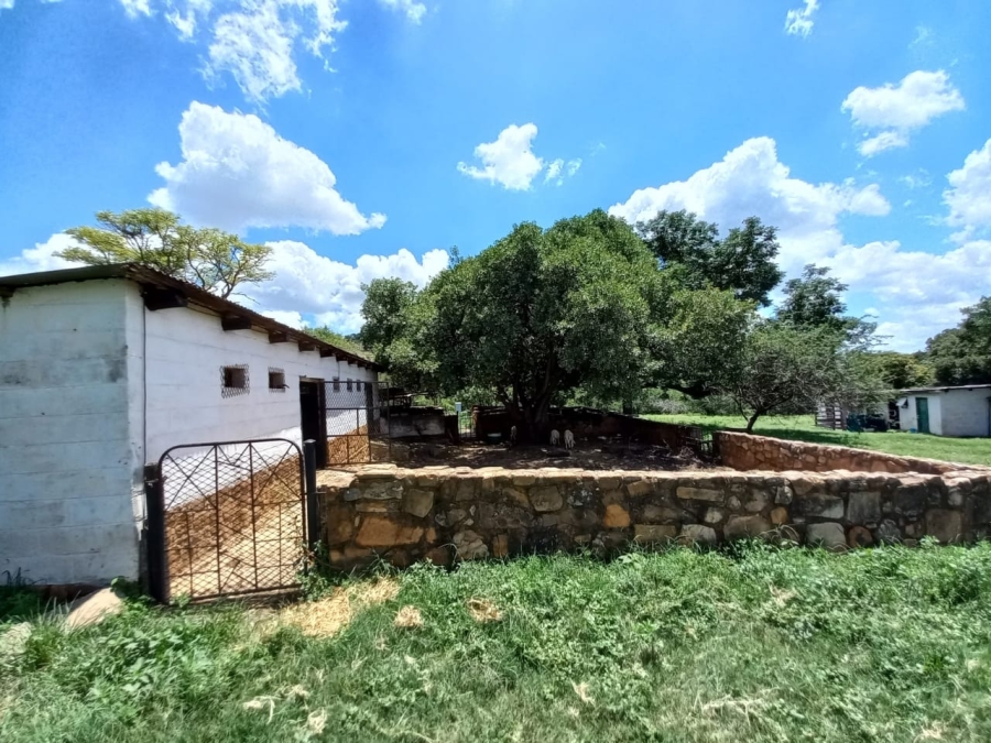 7 Bedroom Property for Sale in Rustenburg Rural North West